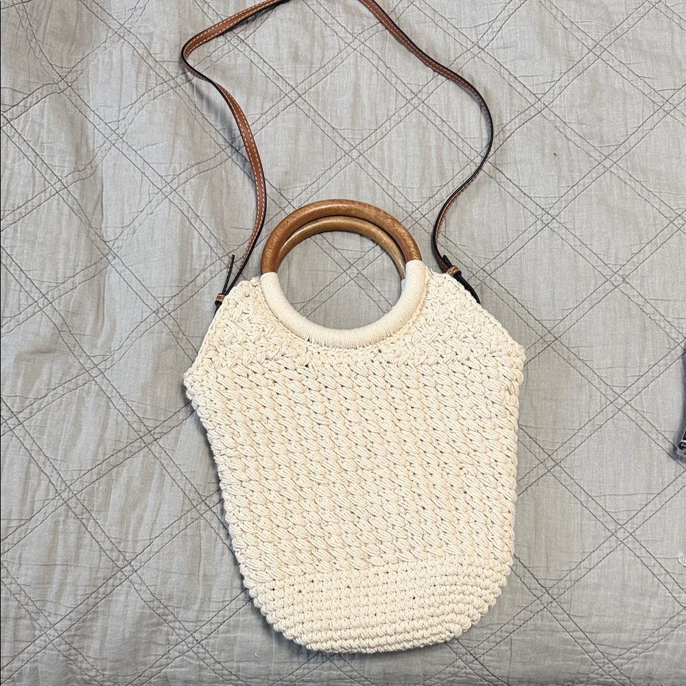 Zara Cream Woven Shoulder Bag with Wooden Handles
